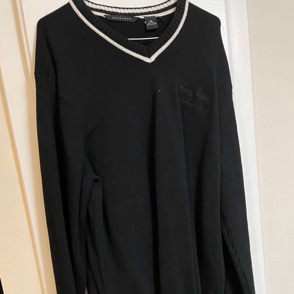 Sean John sweater